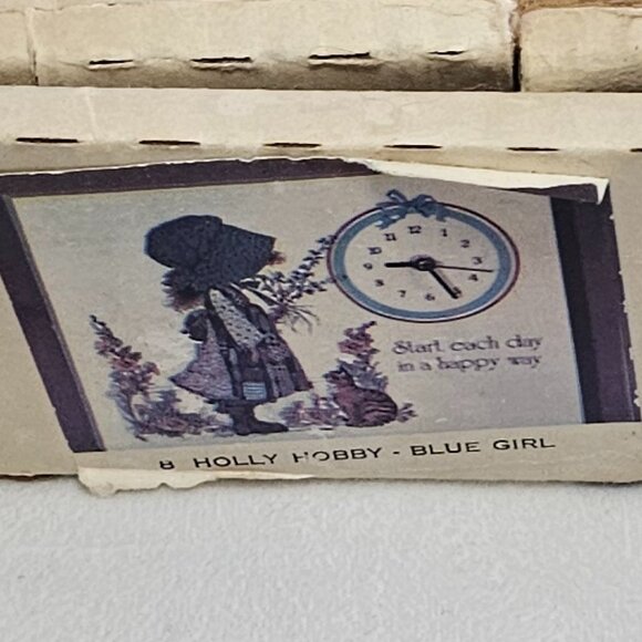 Vintage Holly Hobbie Wall Clock by Trenmark, Inc. With Original Box - Picture 12 of 14